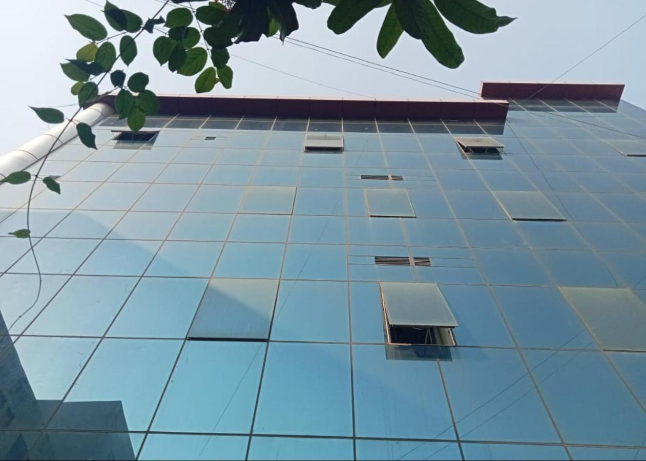 Hotel Amenda International 뉴델리 외부 사진